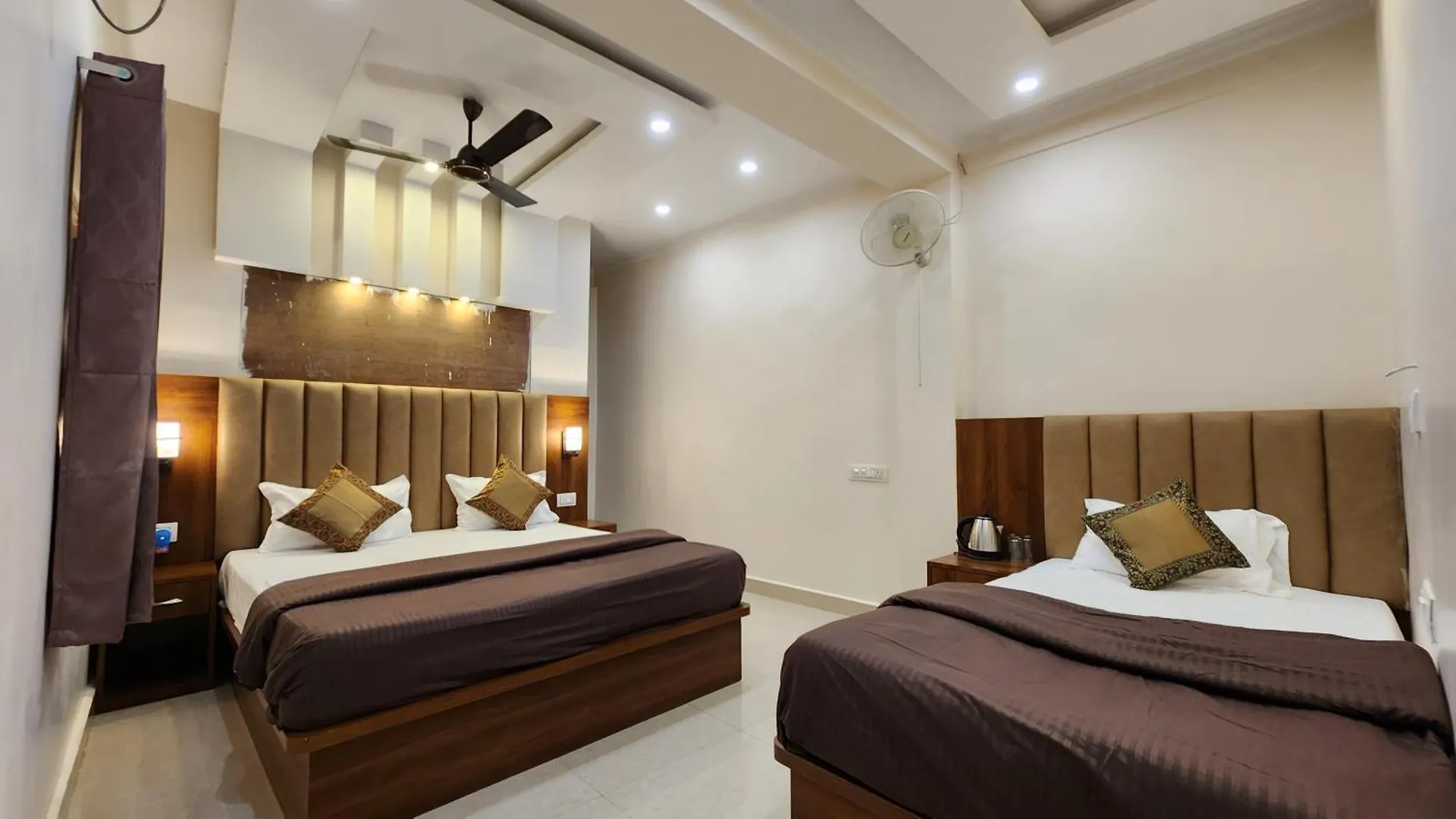 Otel Baba Town Homestay Varanasi Hindistan